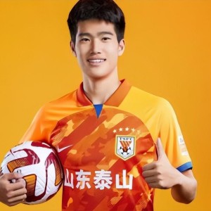 乐鱼体育-于根伟胆子真大！已提前提拔08后新星进津门虎一线队，值得期待